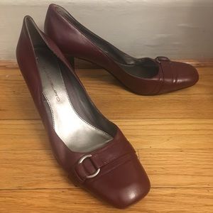 Bandolino  leather Heels Size 9